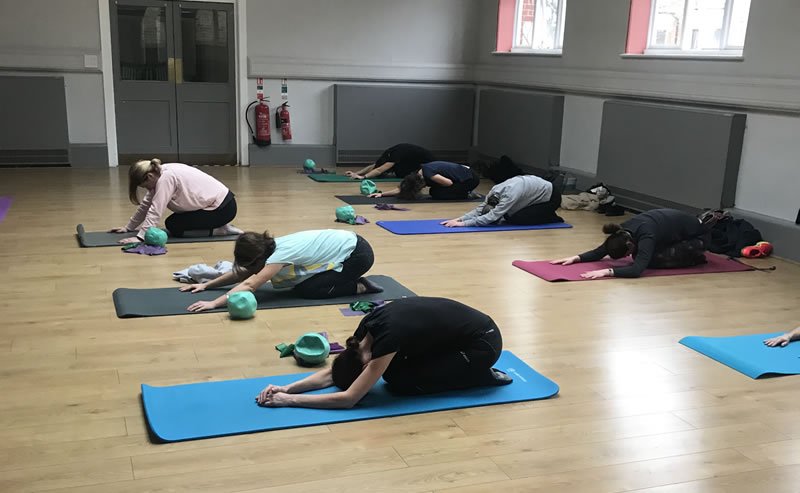 Beginners / Improvers Pilates